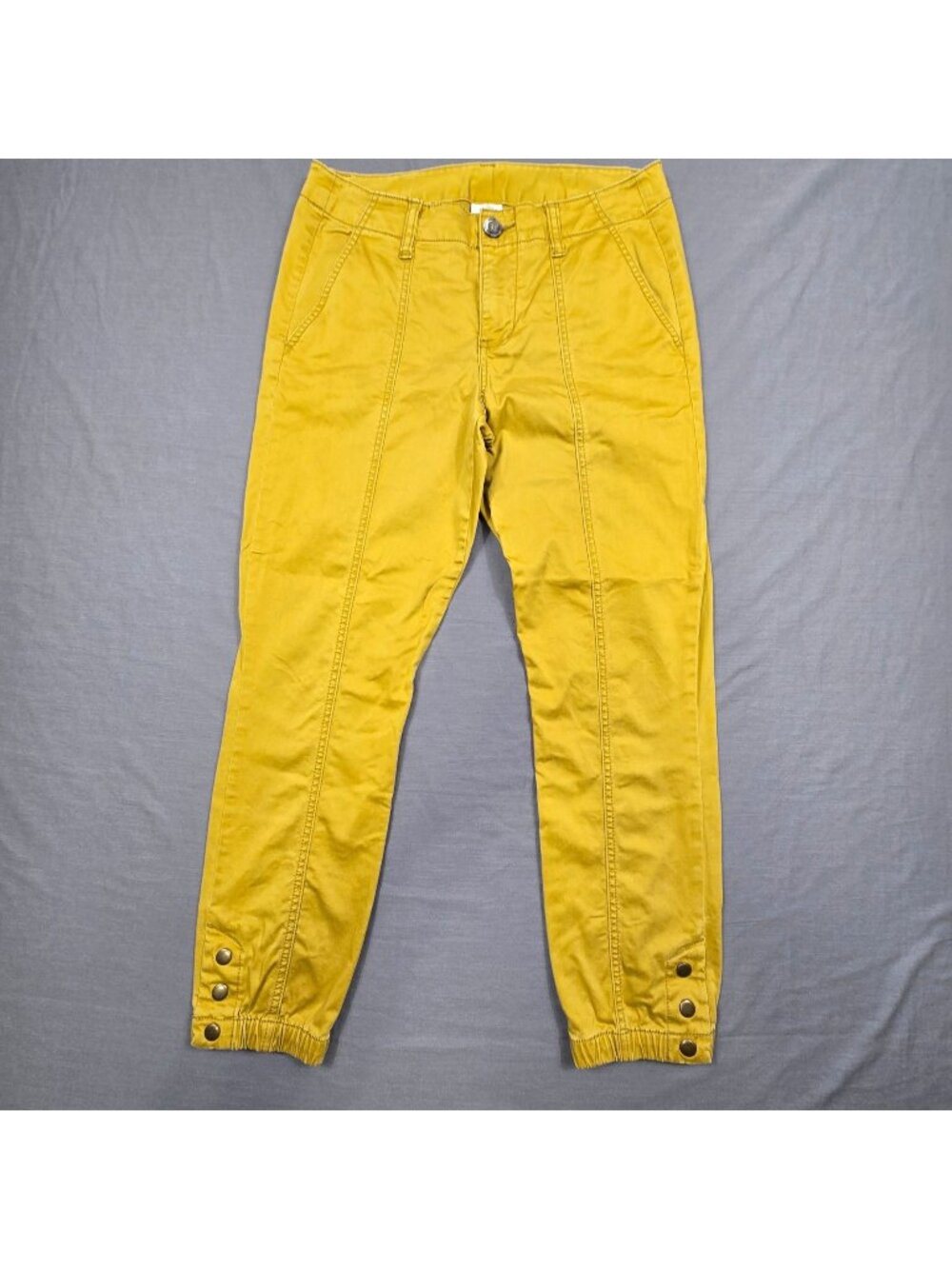 Cabi Size 4 Gold Yellow Button Detail Elastic Cuff Pants Stretch Jogger